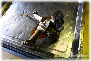 BMW E30 M20 エンジンOILポンプの洗浄