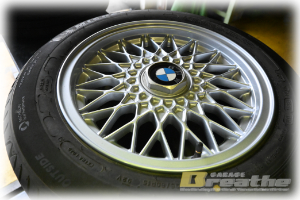 BMW E30 Original Wheel 15inch